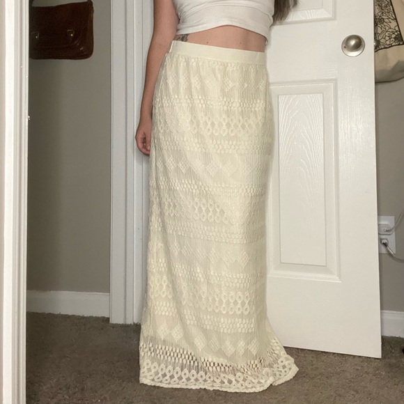 Shoujo Girl Bohemian Cottagecore Coquette Ivory Lace Maxi Skirt - Picture 1 of 8
